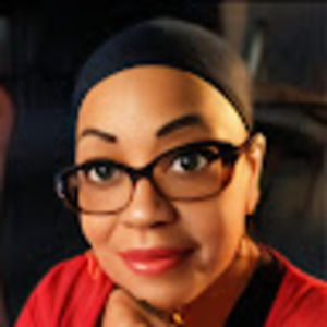 Meet your Posher, Adrienne